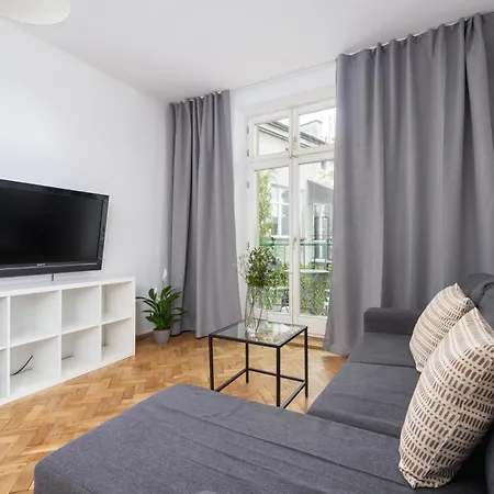 1-Bedroom Apartment With Balcony - Dluga 65 Krakow Exterior photo
